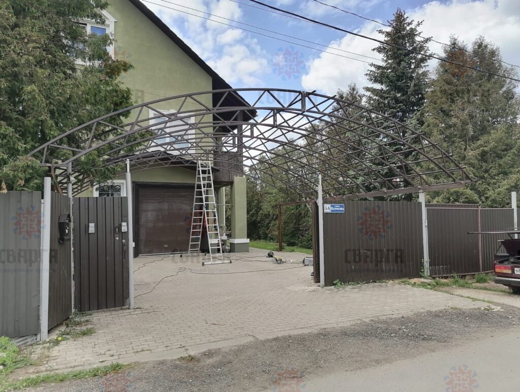 Арочная ферма для навеса из профильной трубы 10 метров